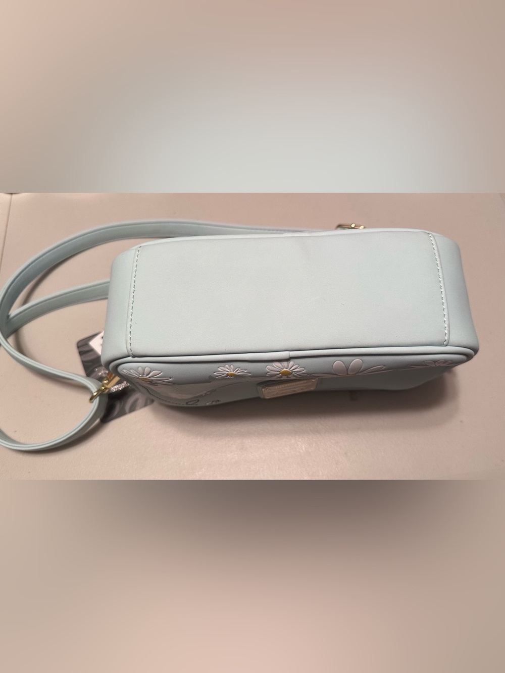 Adorable Disney Loungefly Eeyore, Piglet and Pooh Floral Crossbody Bag. New! - Picture 5 of 11